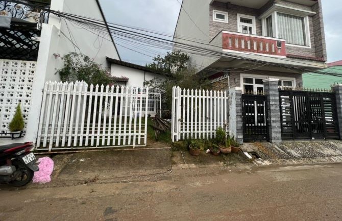 Cần bán nhà