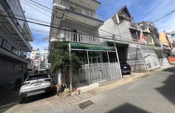 Bán nhà