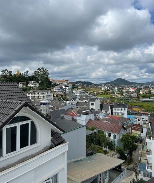 Bán căn hộ