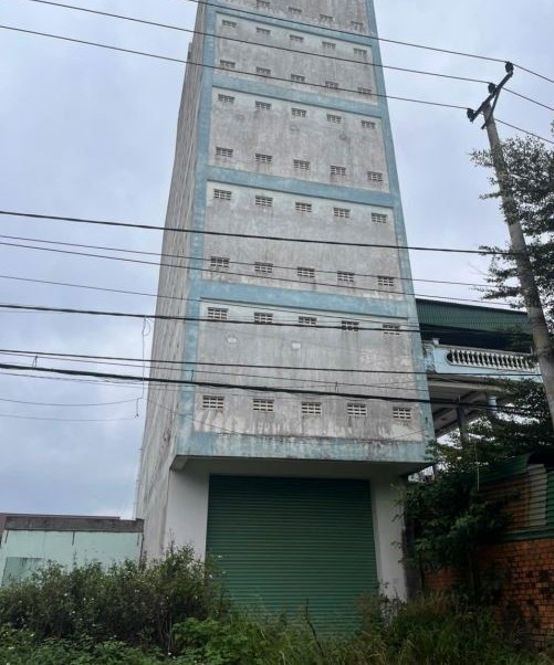 Bán nhà