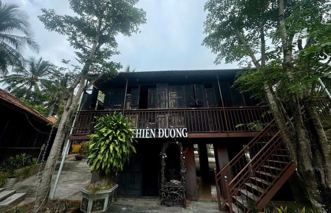 Bán nhà hàng