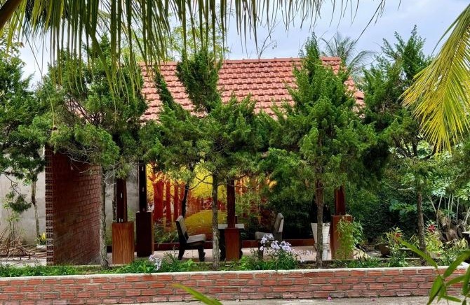 Bán nhà hàng